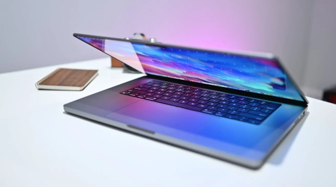 Apple bringt „MacBook Ultra“ mit Touchscreen und höheren Geschwindigkeiten auf den Markt