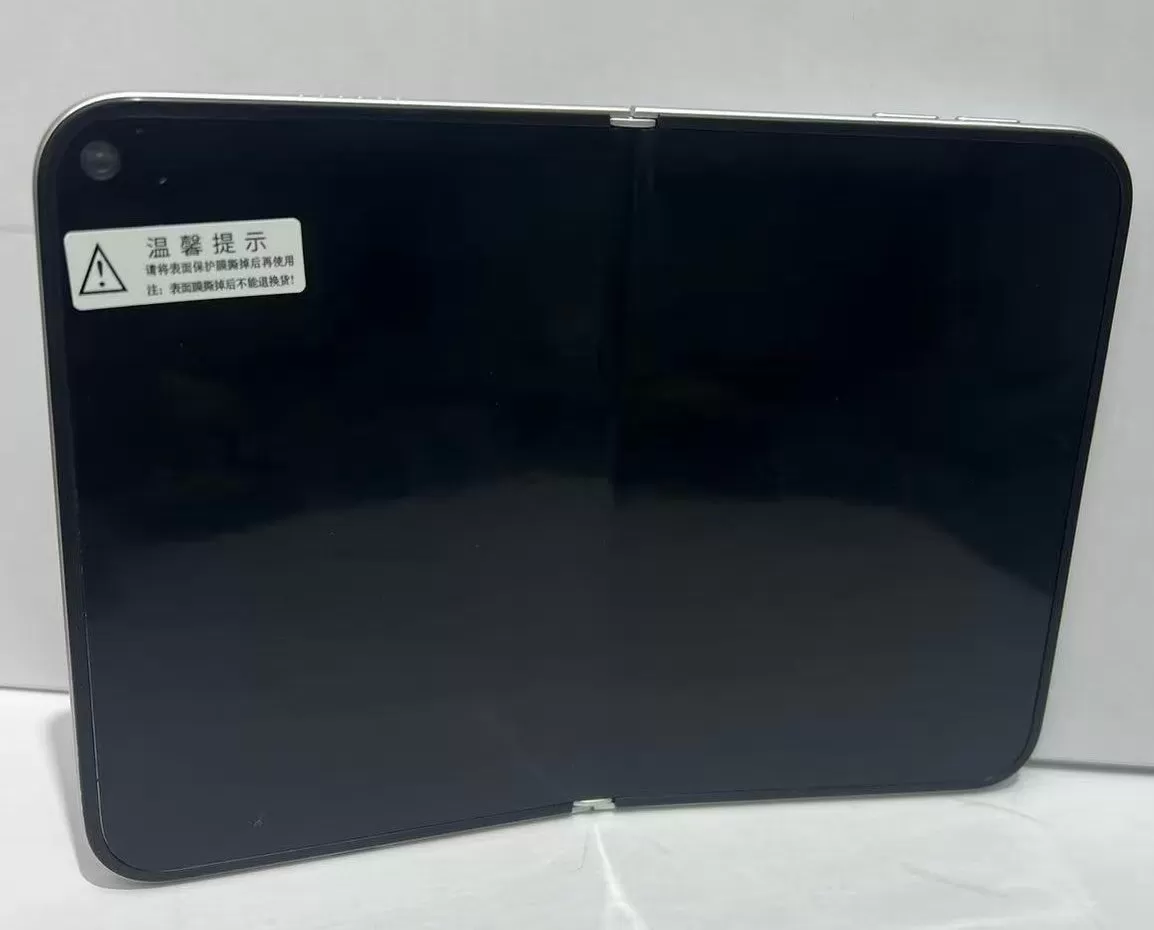 Foldable iPhone Zeigt Sich Auf Neuen Dummy-Bildern