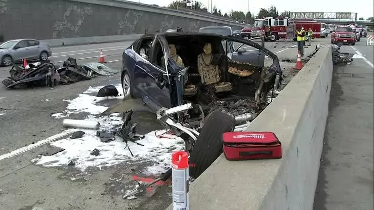 Tesla Autopilot: 76-jährige Frau stirbt bei Unfall in Texas