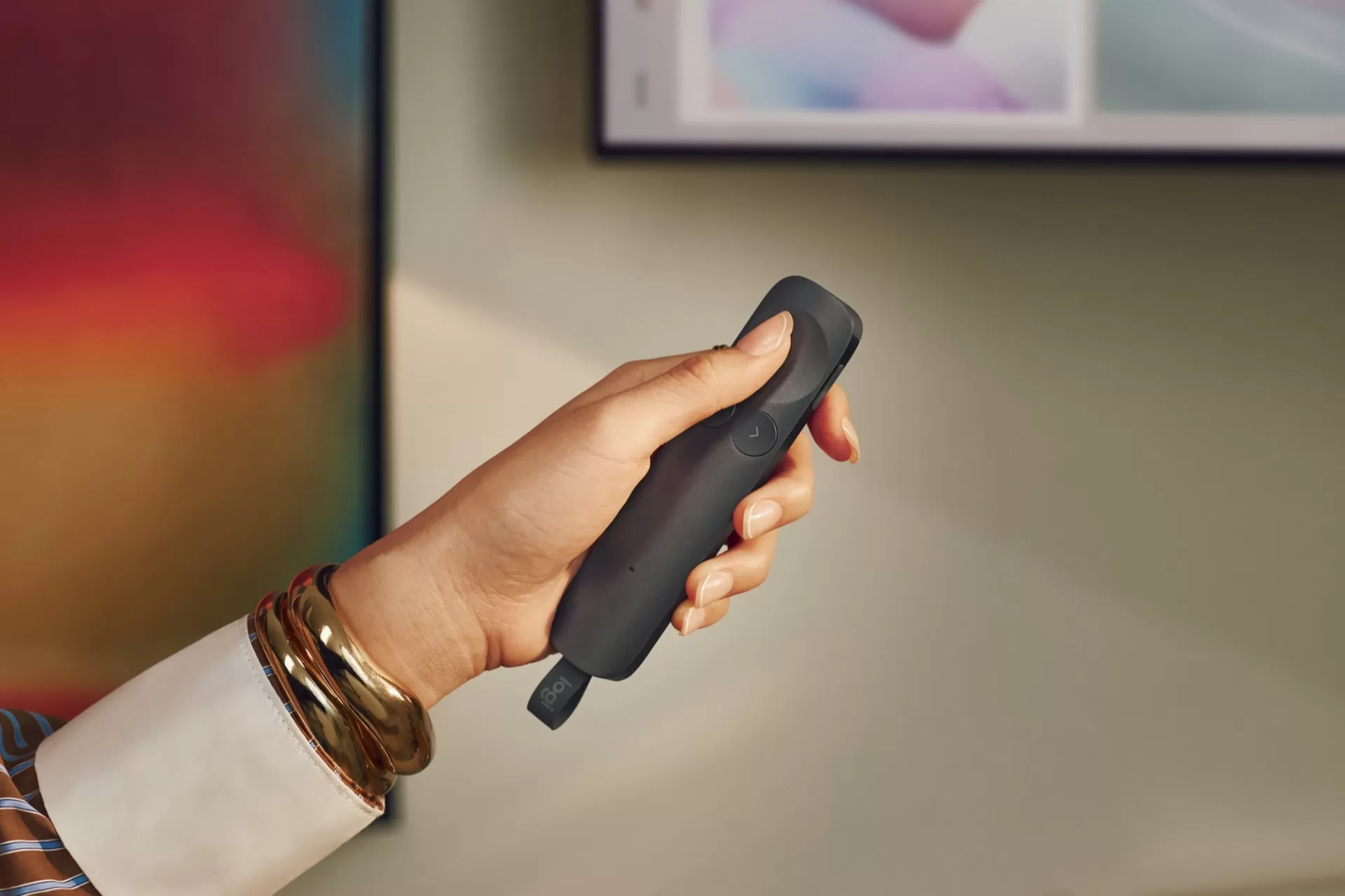 Logitech Spotlight 2 Mit Laser Und Haptik Vorgestellt