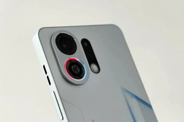 Oppo K15 vor dem Launch geleakt: AMOLED-Display, 8.000-mAh-Akku und 100-W-Laden