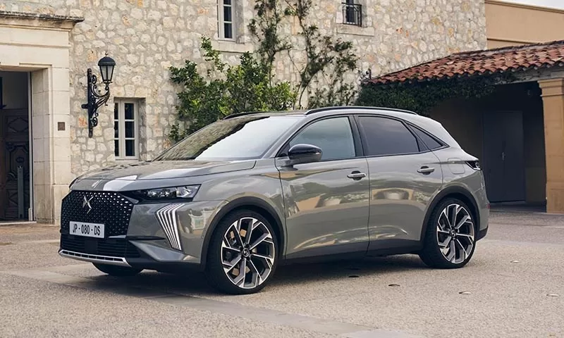DS No. 7 E-Tense startet mit bis zu 740 km Reichweite